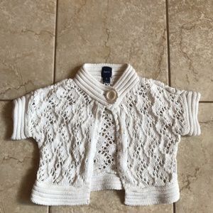 Girl’s Gap size medium/8 white crochet look shrug